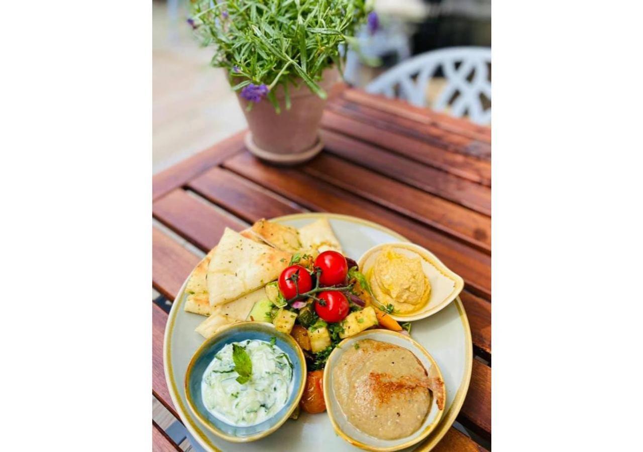 Stattons Boutique Hotel & Restaurant 朴次茅斯 外观 照片